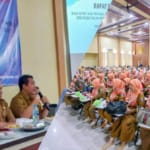 Kegiatan rapat guru sekolah dasar sebagai bagian dari manajemen pendidikan